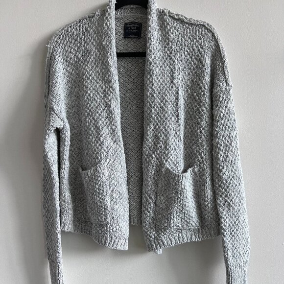 Abercrombie & Fitch Sweaters - Abercrombie & Fitch Cotton Blend Cardigan Sweater Size L in Grey